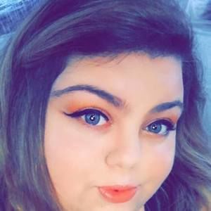 Meet your Posher, Talia